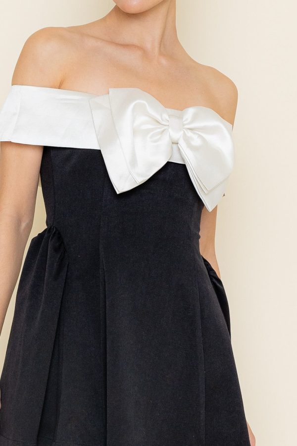 OFF THE SHOULDER BOW DRESS Supply