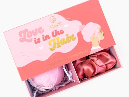 LOVE IS IN THE HAIR BATH BALM + SCRUNCHIES SET Discount